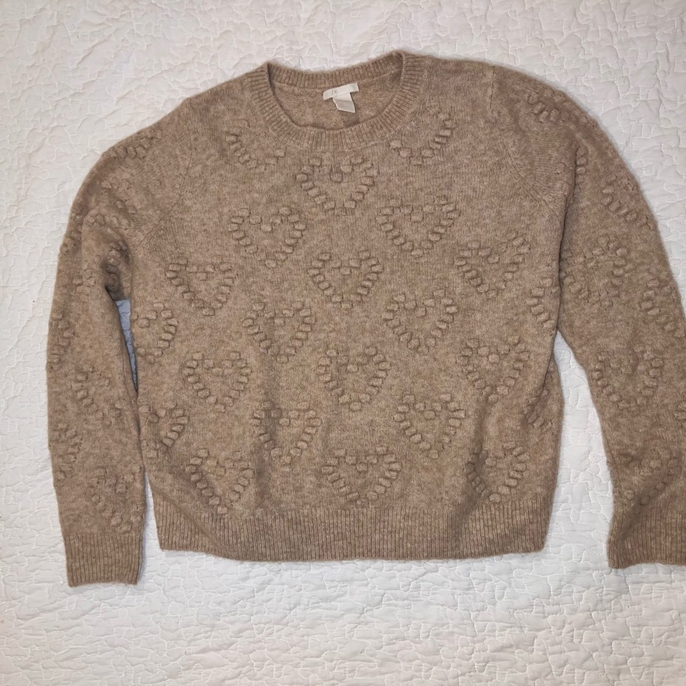 H&M heart sweater